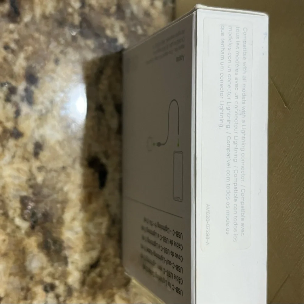 Apple USB-C Lightning Cable